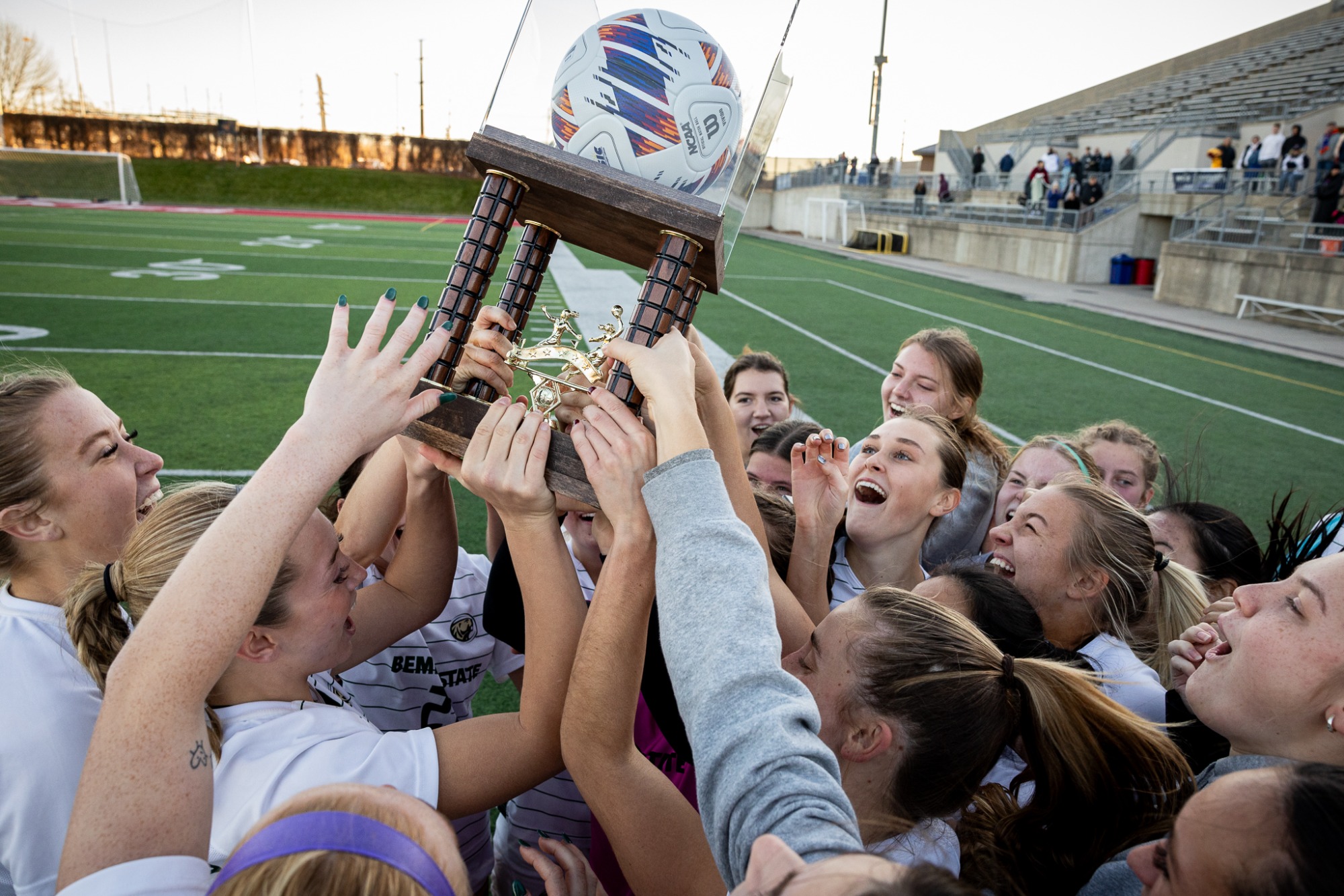 The Beavers lift the NSIC Tournament championship trophy after defeating U-Mary 2-0 on Sunday, Nov. 12, 2023, in St. Cloud. (Courtesy / Brent Cizek Photography)