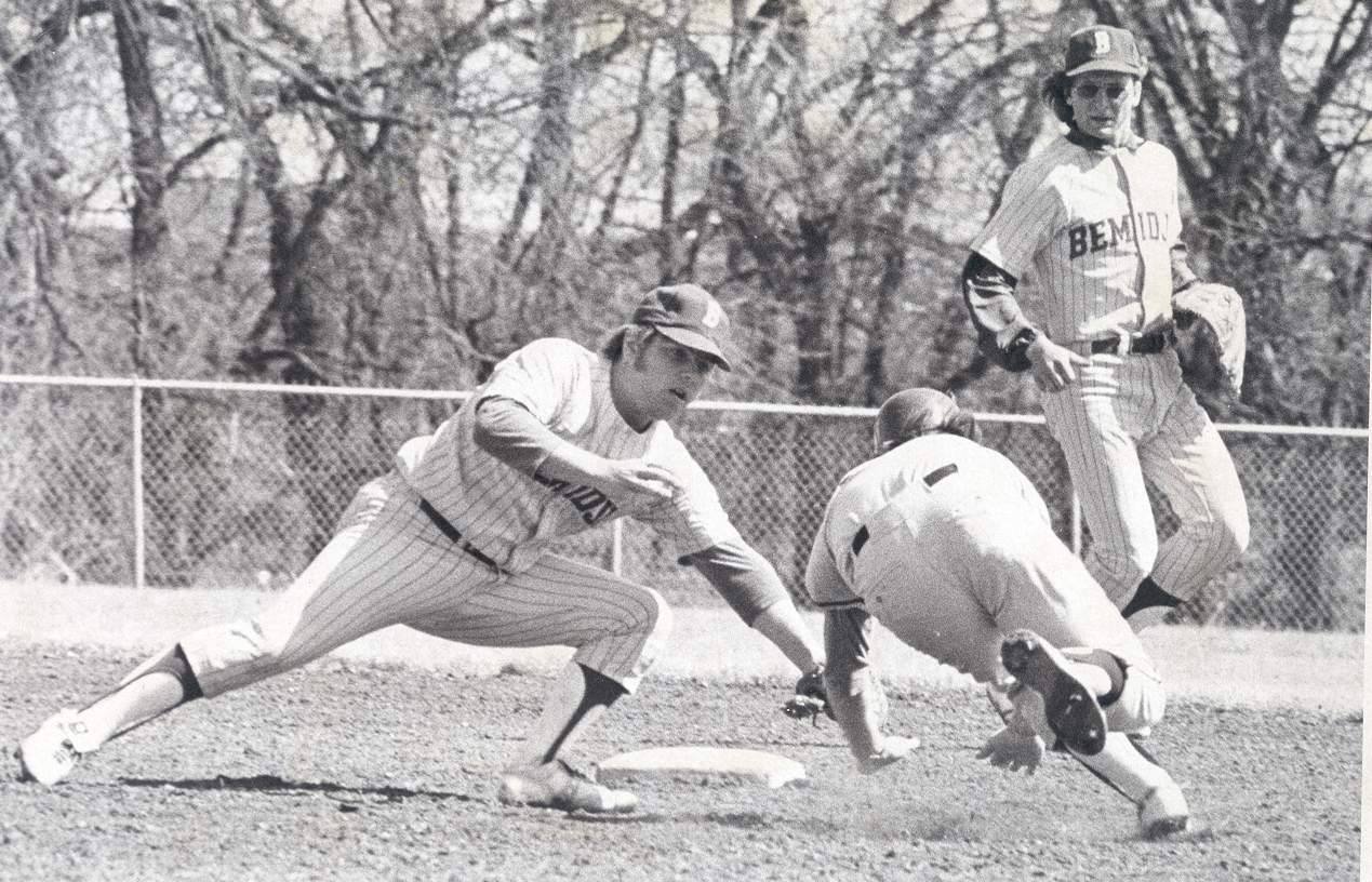 Baseball action (1974)