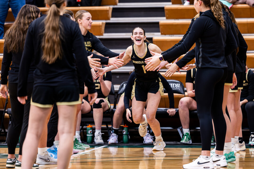 Women's basketball Amme Sheforgen