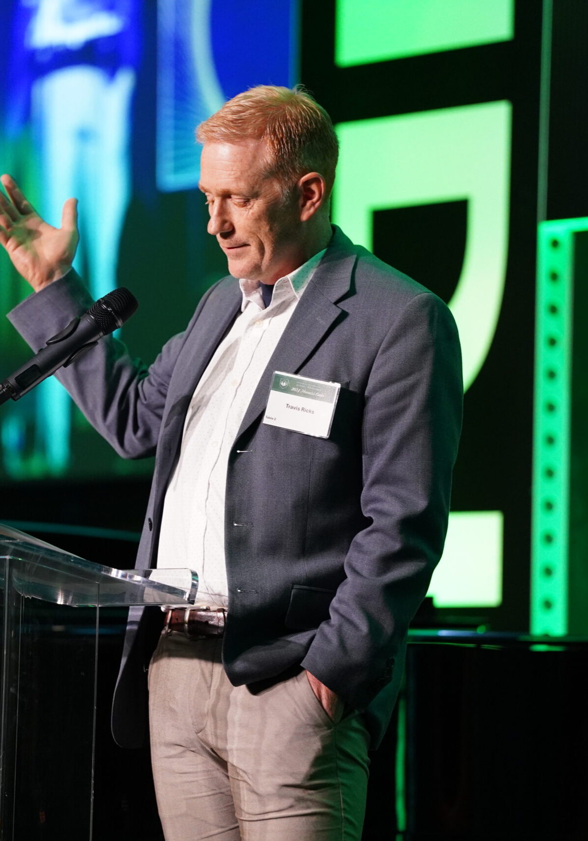 Travis Ricks, inaugural Friends of the Foundation Award recipient, delivering his speech at the Honors Gala on Friday, Sept. 27, 2024, at the Sanford Center. (Stella Dolan / Bemidji State)