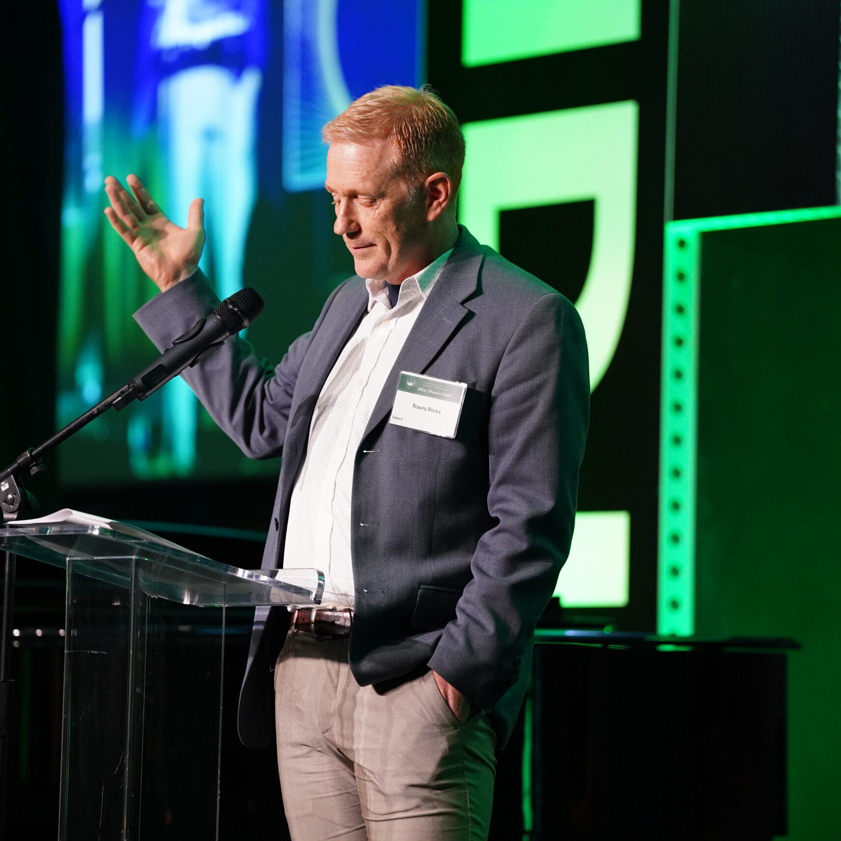 Travis Ricks, inaugural Friends of the Foundation Award recipient, delivering his speech at the Honors Gala on Friday, Sept. 27, 2024, at the Sanford Center. (Stella Dolan / Bemidji State)