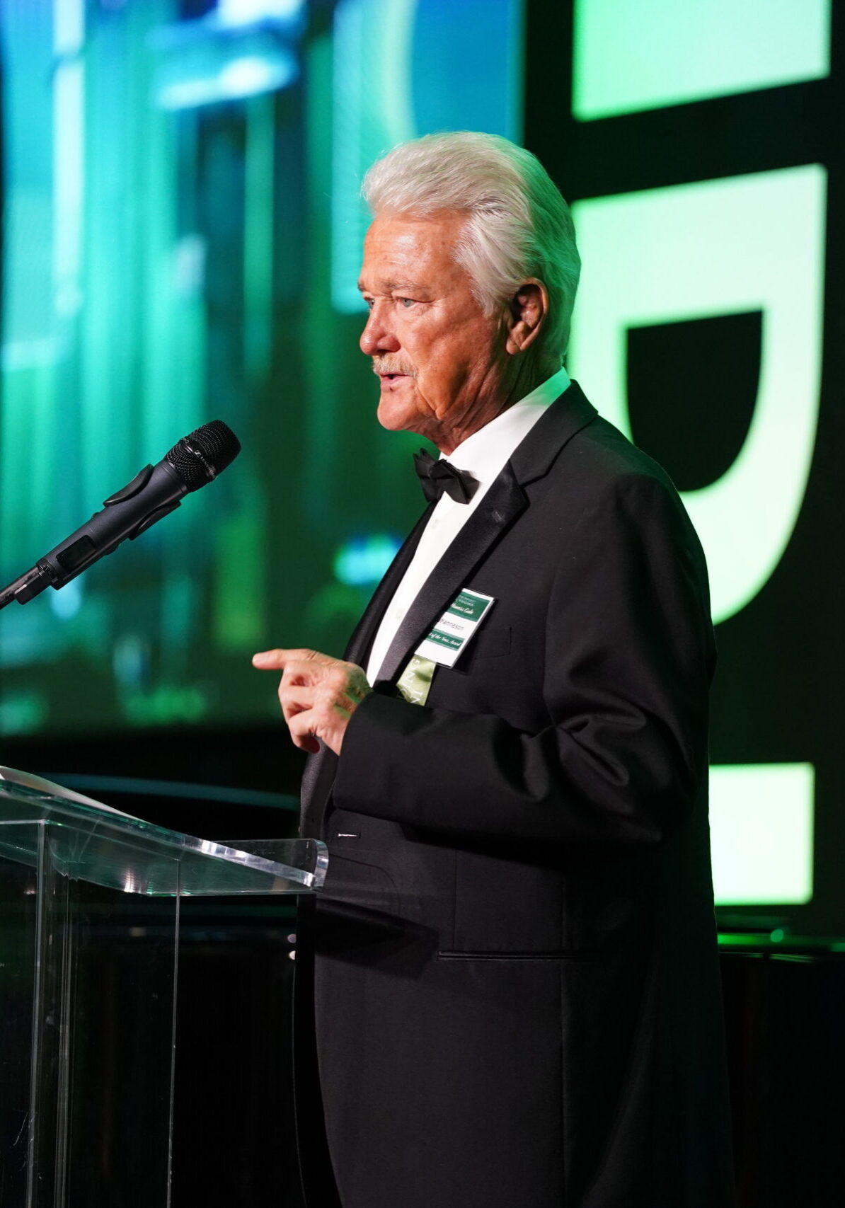 Keith Johanneson, inaugural Philanthropist of the Year Award recipient, delivering his speech at the Honors Gala on Friday, Sept. 27, 2024, at the Sanford Center. (Stella Dolan / Bemidji State)